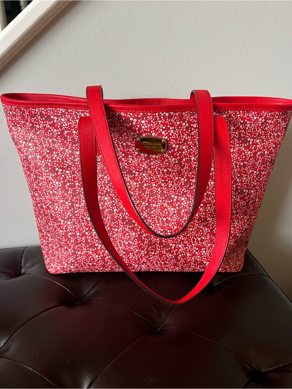 Michael Kors Jet Set Red Floral Tote with Gold Plaque